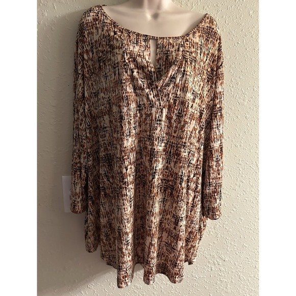 Cato Tops - New Size 26/28W Cato Multi Peep Chest Top #74*13